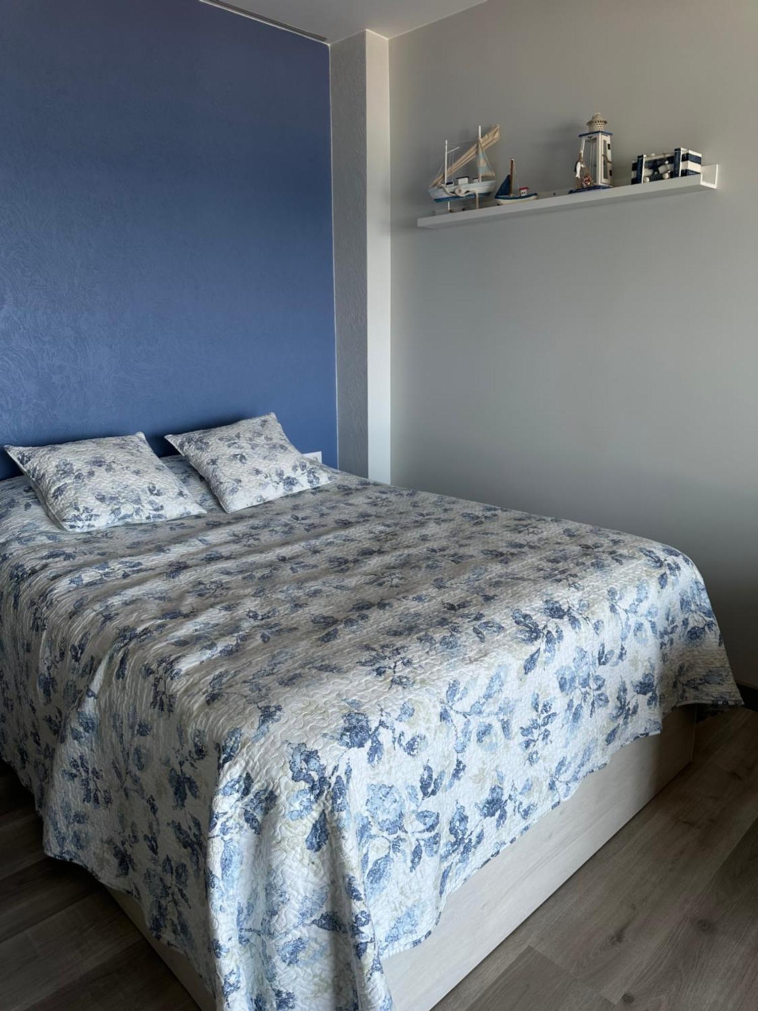 Estudio Con Impresionantes Vistas Al Mar Blanes Exterior foto